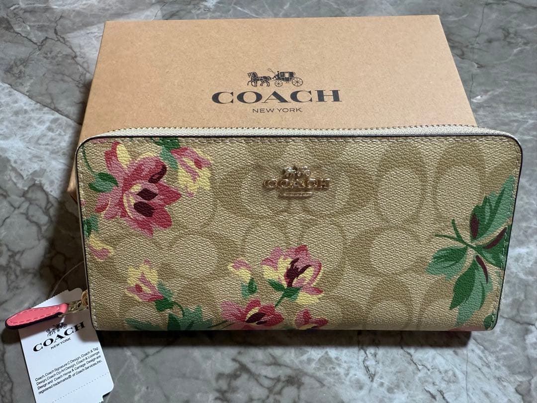 COACH 花柄 長財布 ベージュ