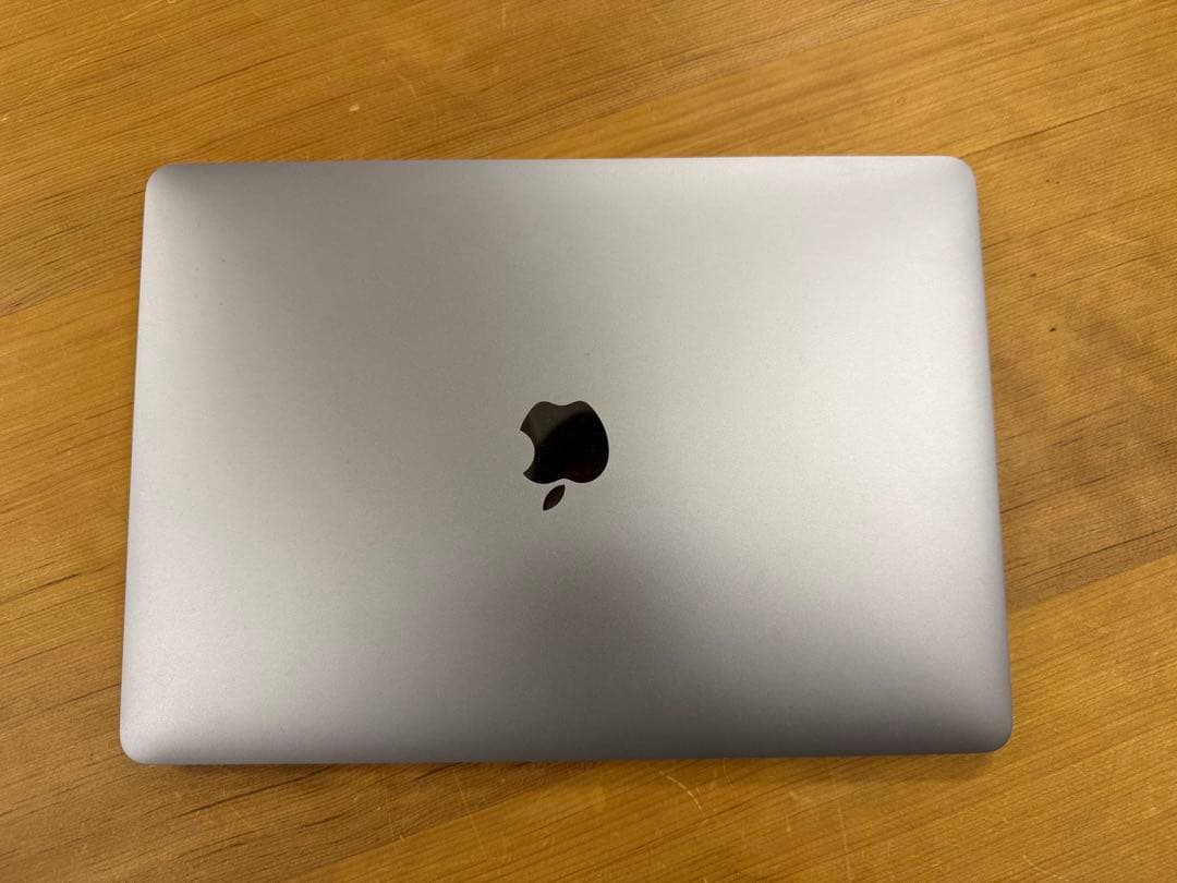 MacBook Air スペースグレー 2020 13インチ256GB