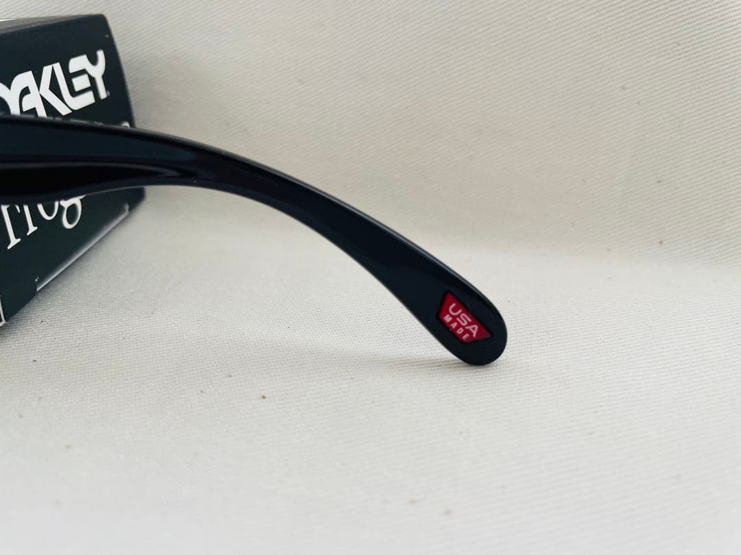 Oakley Frogskins カラーグラス