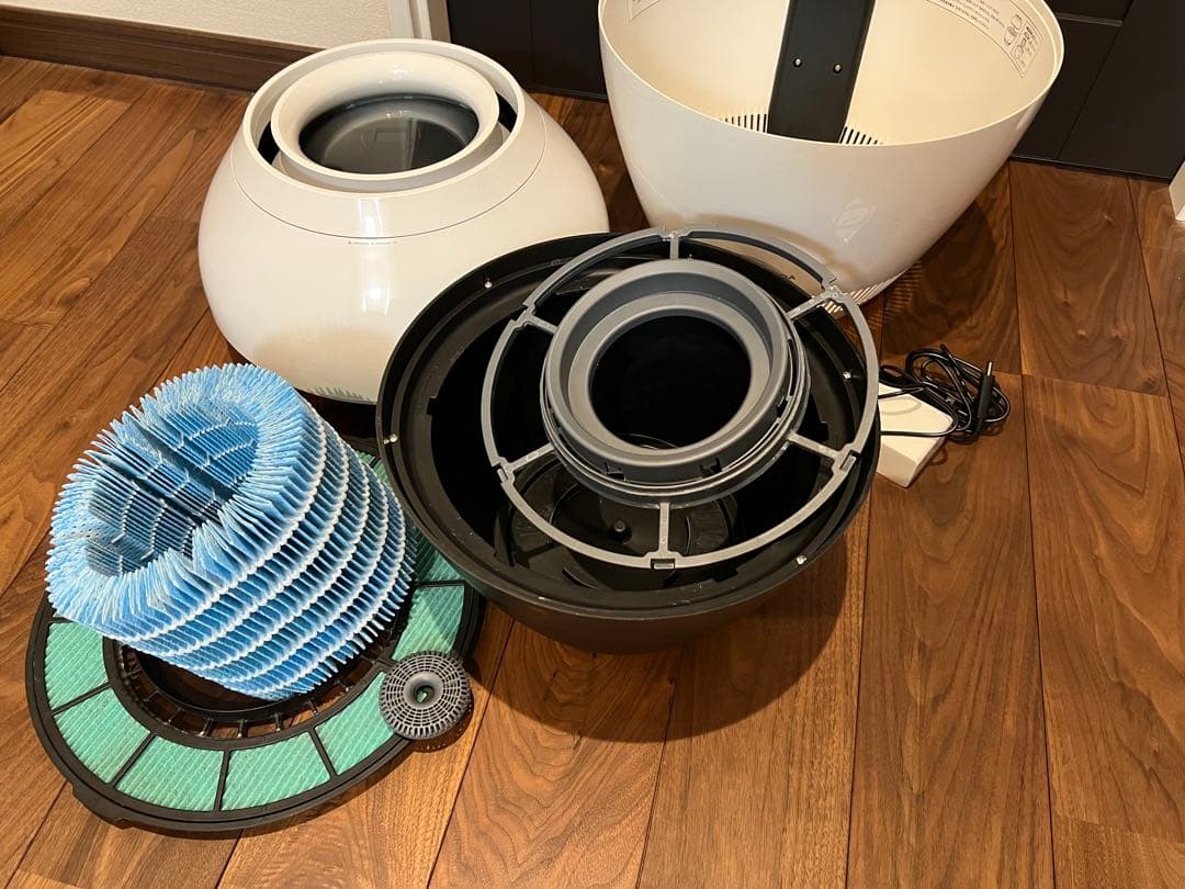 BALMUDA バルミューダ置き型加湿器　ERN-1100SD-WK