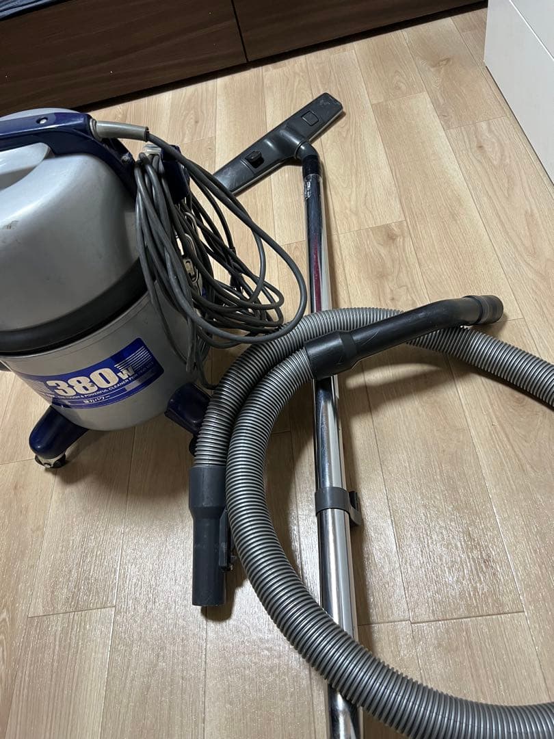 追*す様 380 強力掃除機 シルバー キャスター付き