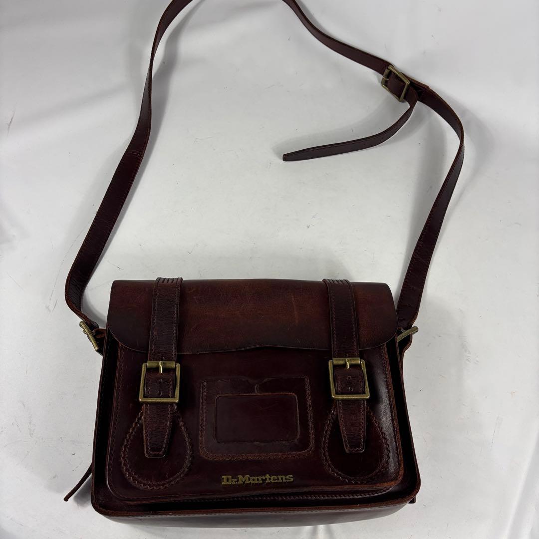 Dr. Martens 11インチ レザー サッチェル ショルダーバッグ 肩掛け