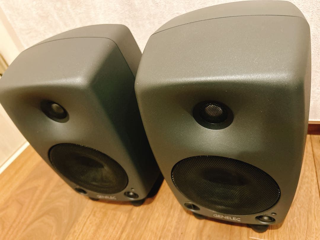 【訳あり】GENELEC 8030A スタジオモニタースピーカー 2台セット