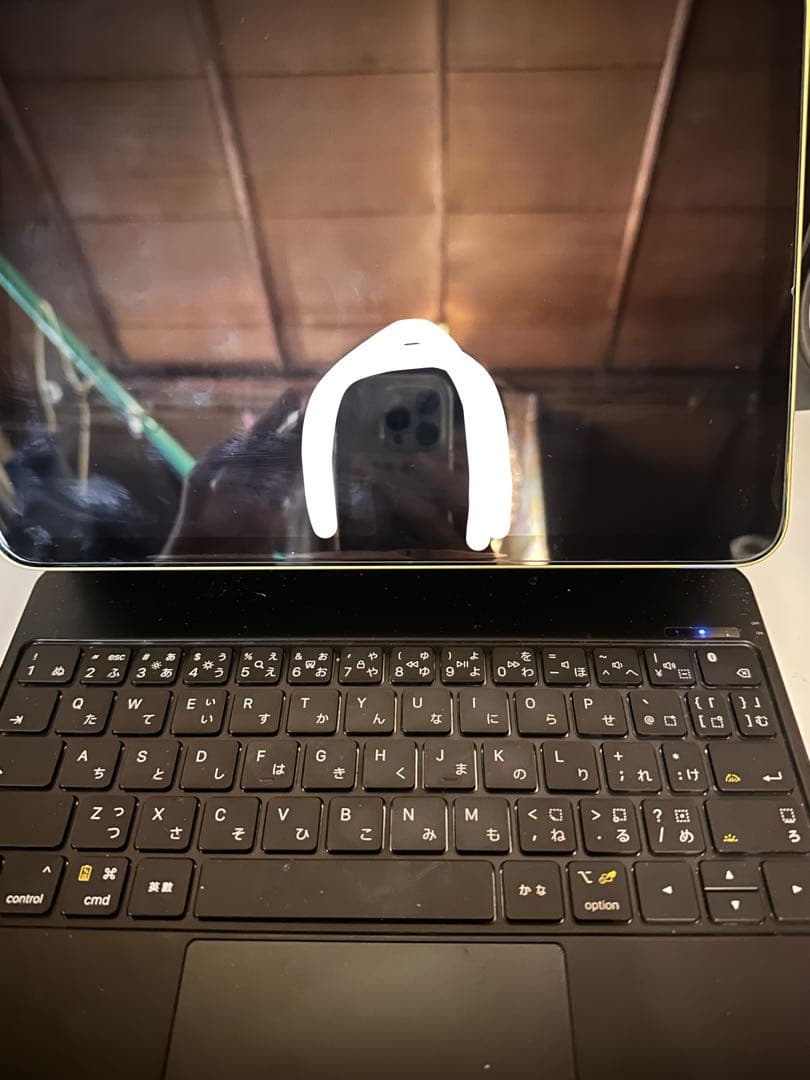 iPad10世代　キーボードケース付き