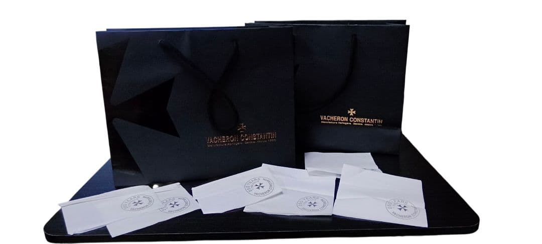 D*K様 VACHERON CONSTANTINの神秘 絶版十専用紙袋2個