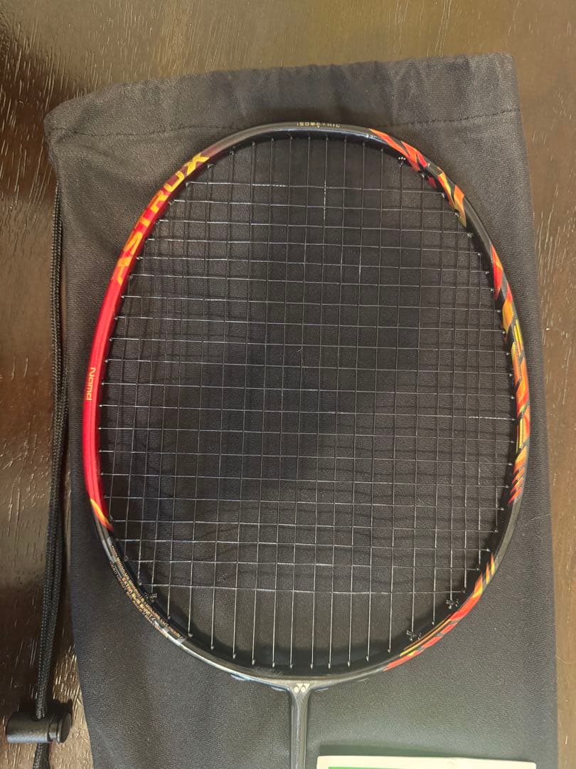 YONEX ASTROX 99 PRO バドミントンラケット 4UG5