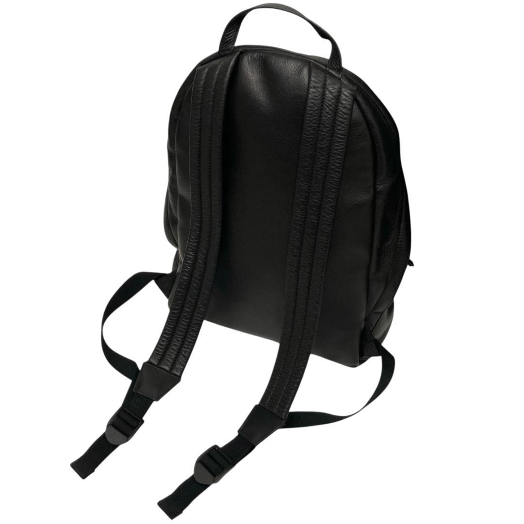 バレンシアガ エブリデイ バックパック リュック レザー シボ革 黒 ロゴ