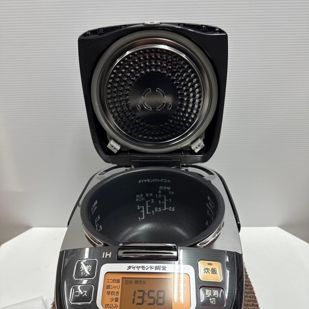 Panasonic SR-FC106 IHジャー炊飯器