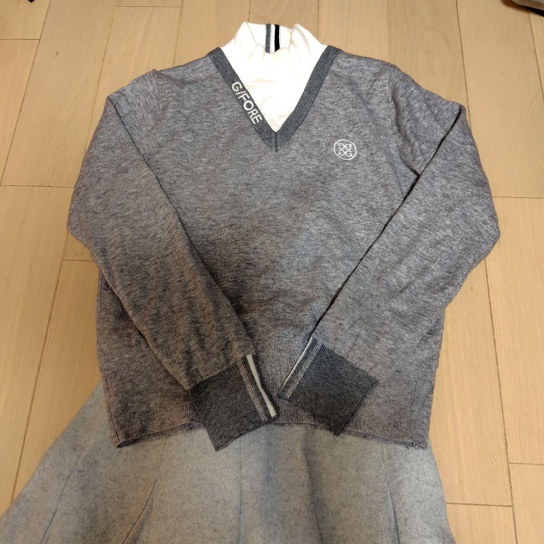 G/FORE グレー Vネックセーター フレアスカートセット