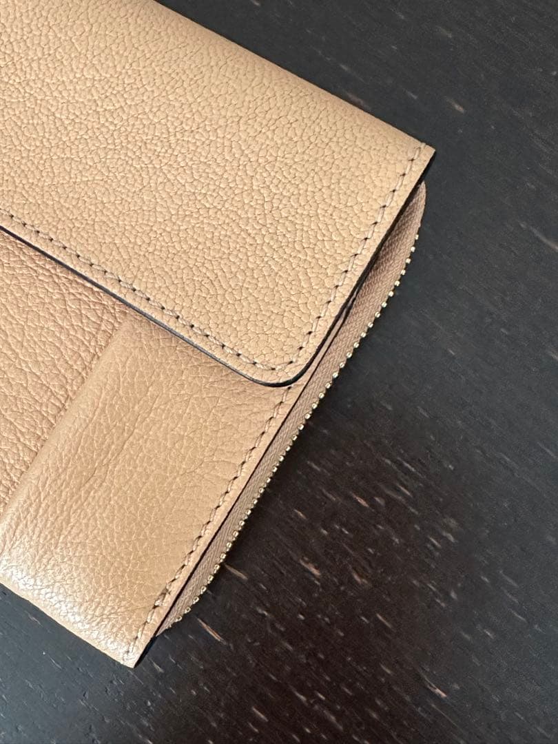 【Chloe 新品未使用】クロエ　財布　Chloe ターンロック　エルシー