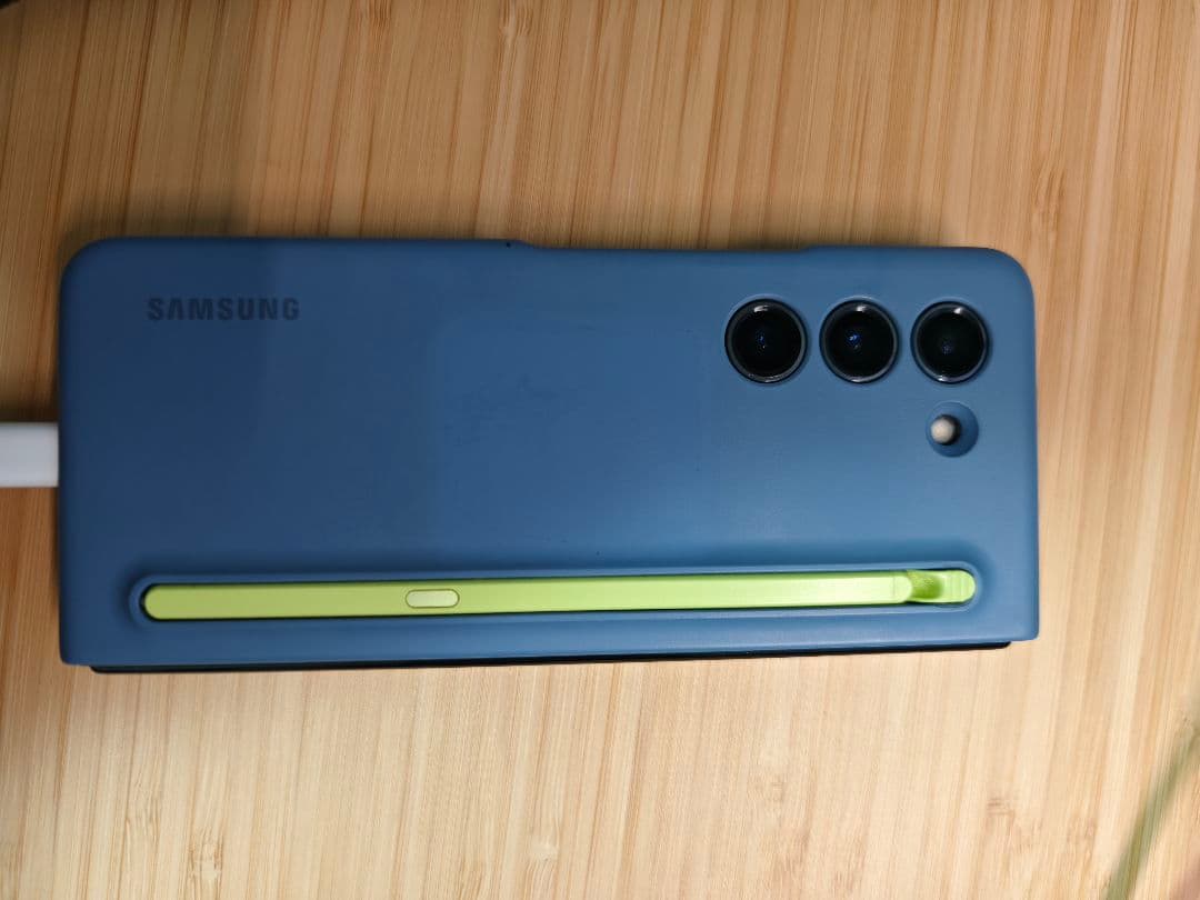 Galaxy Z Fold5 SCG22 256GB Sペン付ケース・箱付き