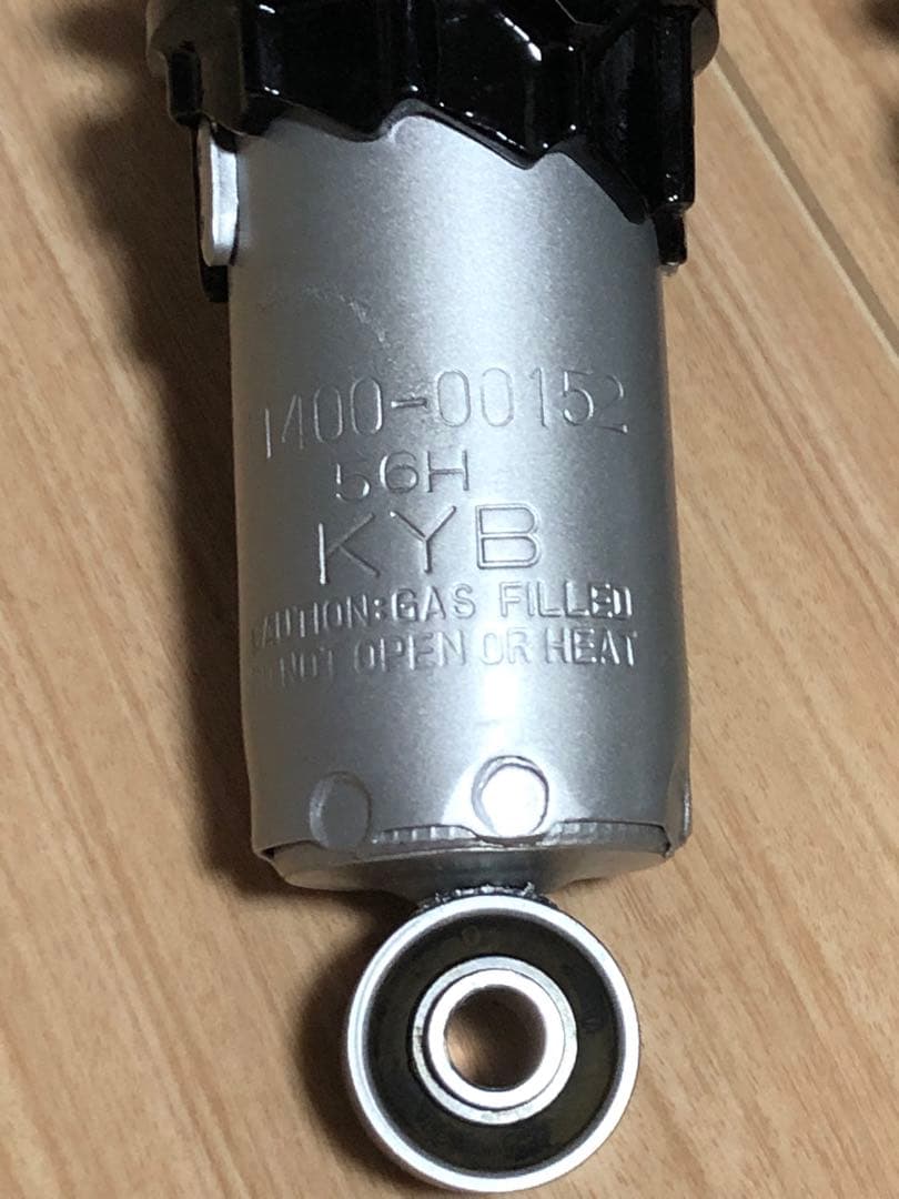 KYB 美品