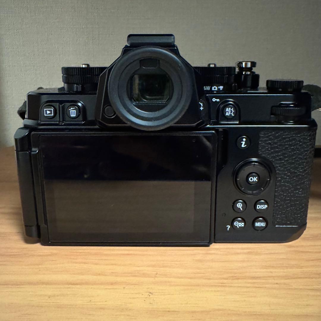 【撮影1,500枚】Nikon Zf