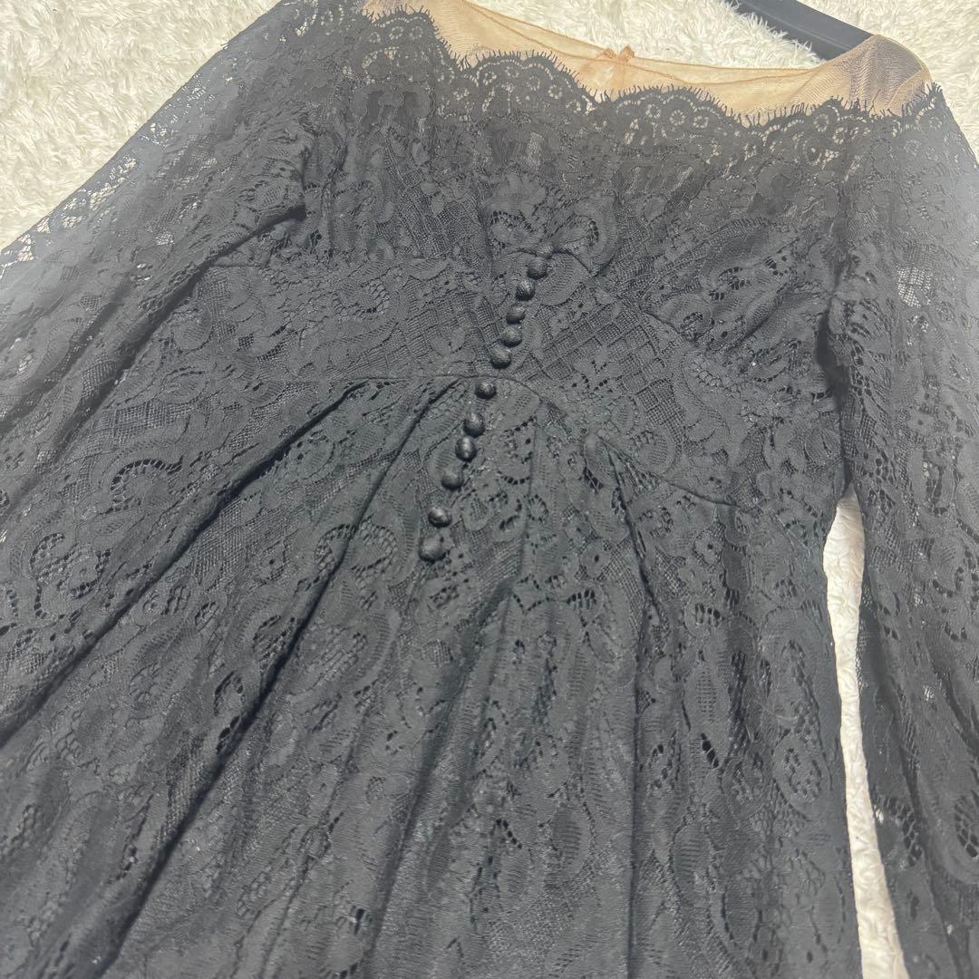 新品 AMERI OFF SHOULDER LACE LIKE ROMPERS