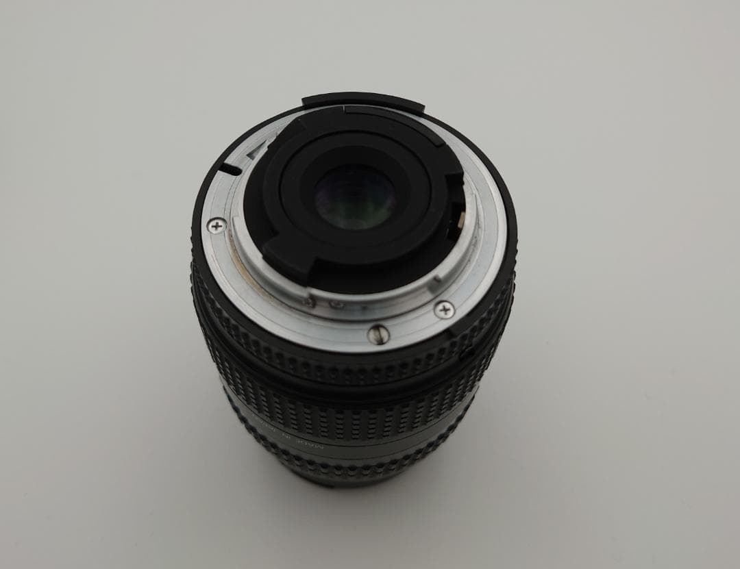 NIKON　D70　一眼レフカメラとレンズ2本セット