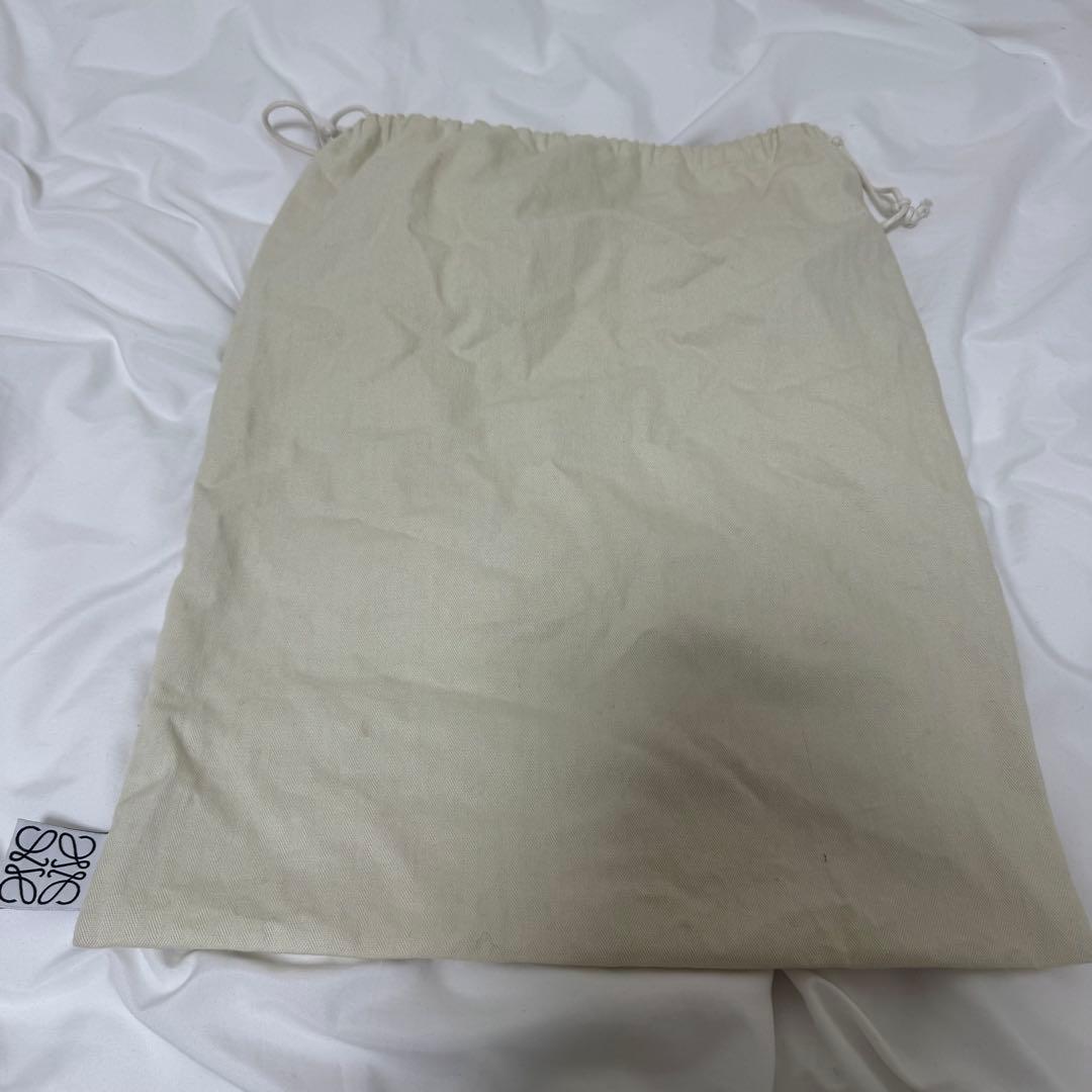 ロエベ　LOEWE ホワイト　カゴバッグ