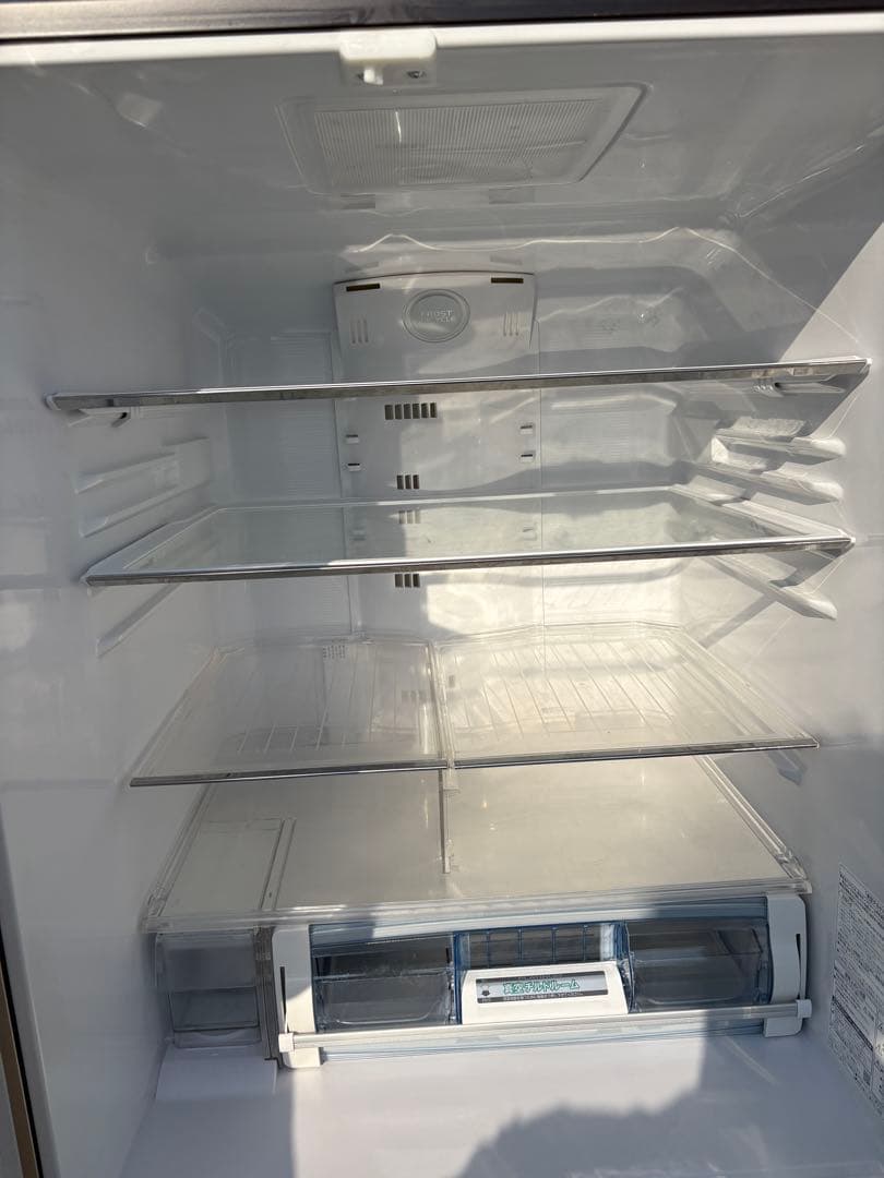 HITACHI/日立 ノンフロン冷凍冷蔵庫 R-XG5600G　6ドア