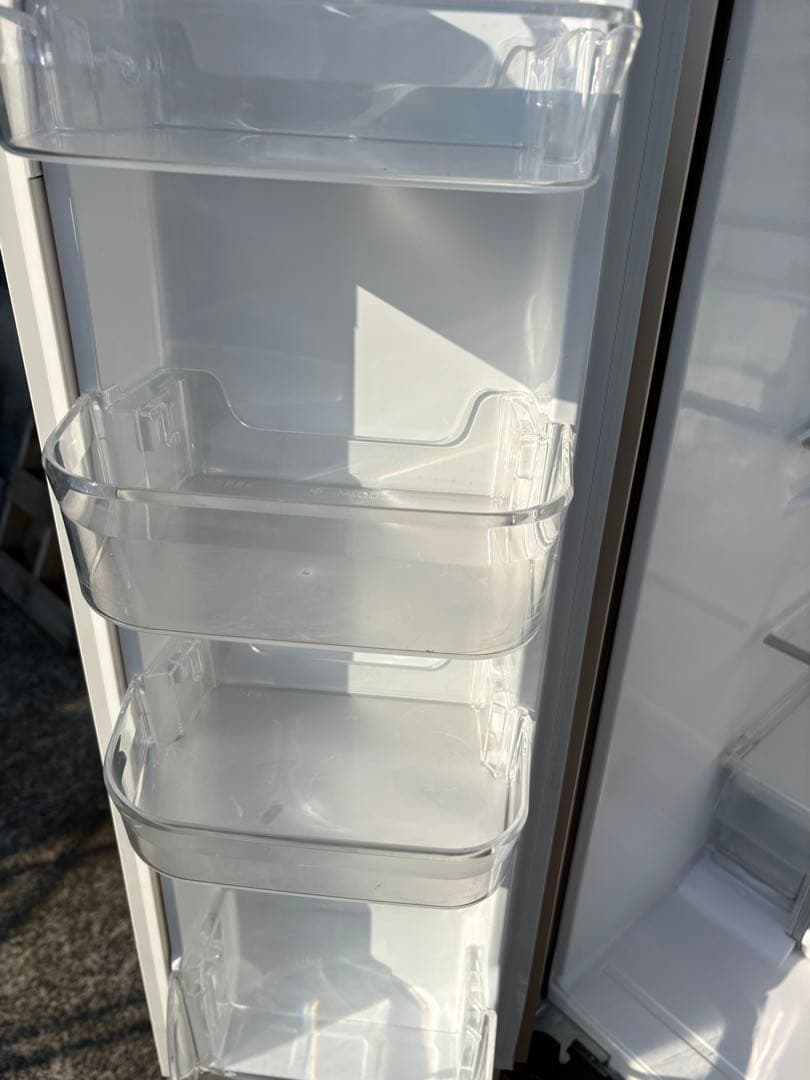 HITACHI/日立 ノンフロン冷凍冷蔵庫 R-XG5600G　6ドア