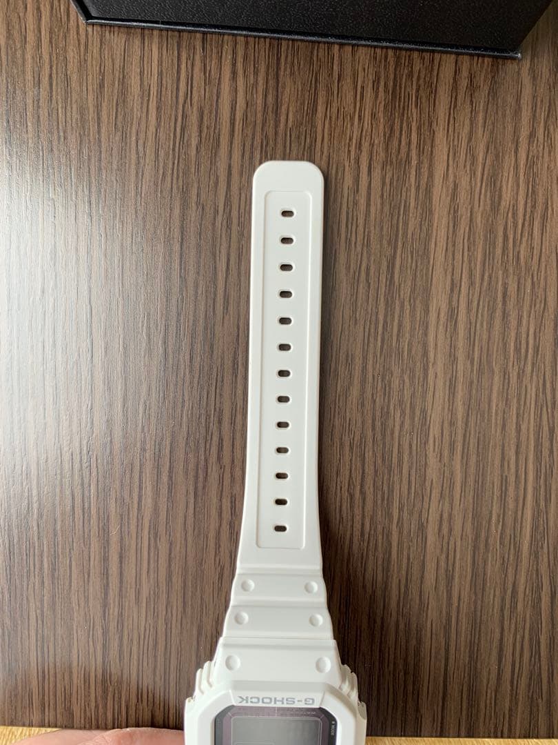 【美品】カシオ G-SHOCK GW-M5610 電波ソーラー ほぼ着用無し