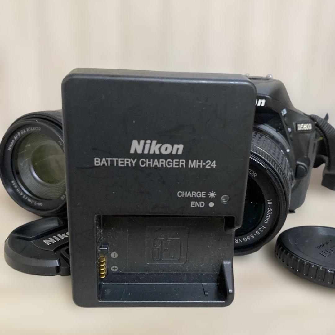 デジタルカメラ Nikon D5600 ,AF-P DX 18-55,70-300