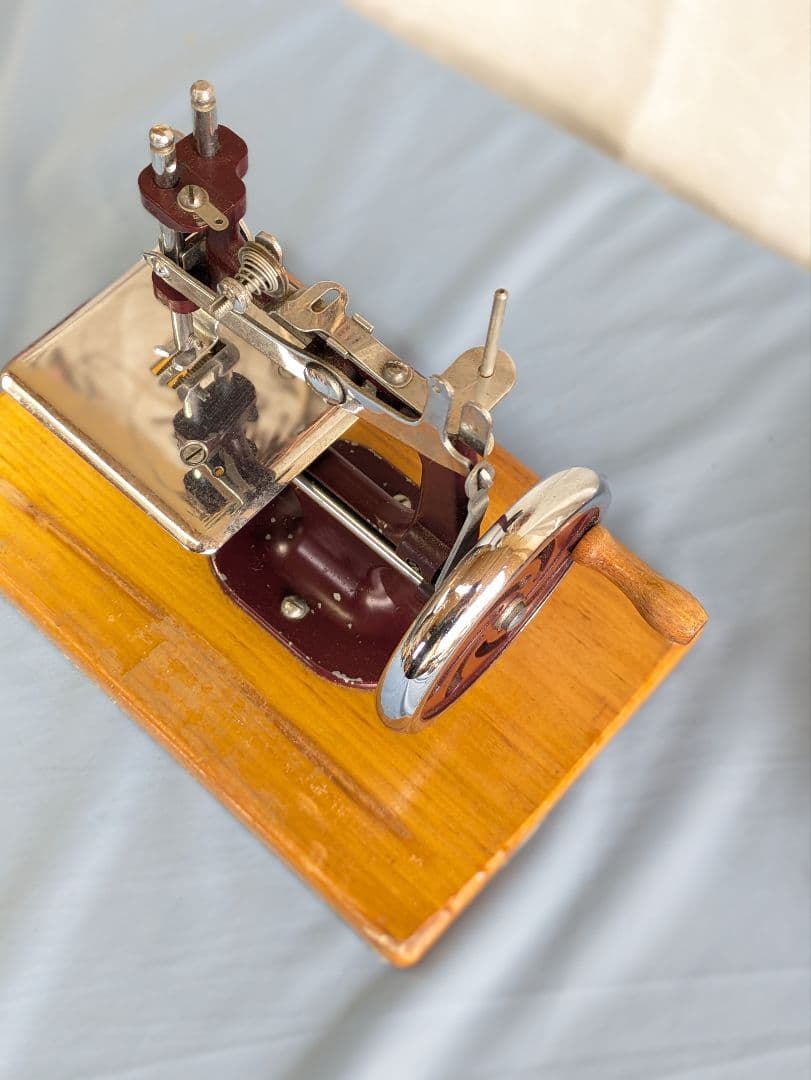 イギリス アンティーク トイミシン ミニミシン ヴィンテージ 子供用ミシン