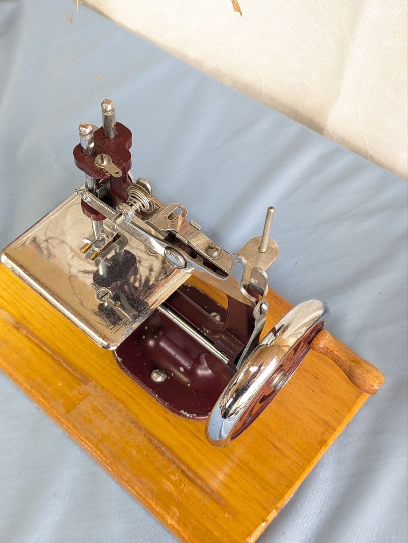 イギリス アンティーク トイミシン ミニミシン ヴィンテージ 子供用ミシン