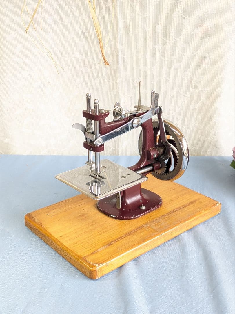 イギリス アンティーク トイミシン ミニミシン ヴィンテージ 子供用ミシン