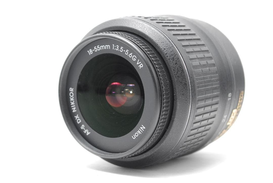 【動画・自撮りOK】Nikon D5000　スマホ転送　バリアングル液晶