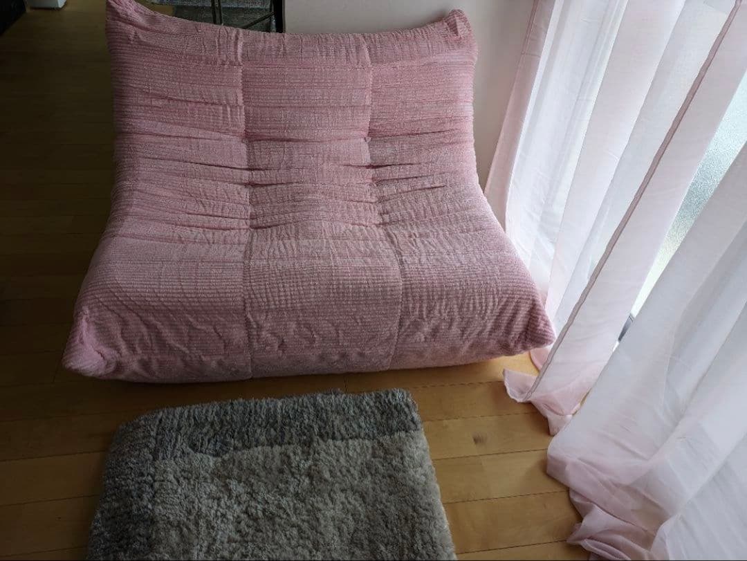 送料込み　未使用 togo type ソファ リーゼンロゼ トーゴ リプロダクト