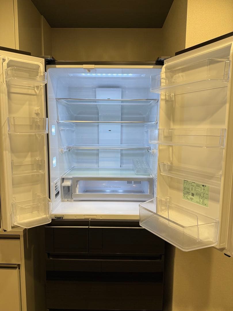 美品　Panasonic冷蔵庫　550L 両開き