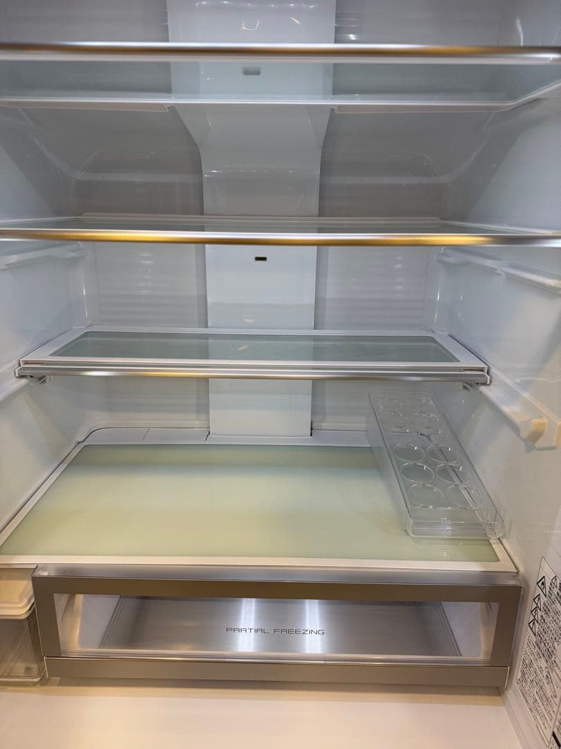 美品　Panasonic冷蔵庫　550L 両開き