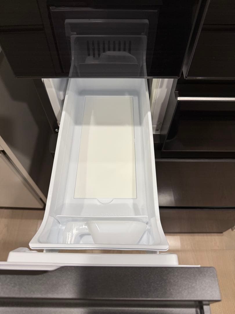 美品　Panasonic冷蔵庫　550L 両開き