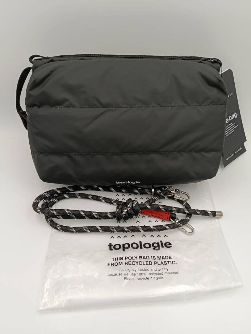 【人気】Topologie Bottle Sacoche トポロジーストラップ付