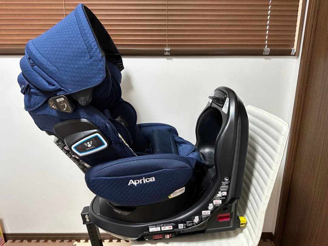 Aprica フラディアグロウプレミアム360°セーフティ ISOFIX
