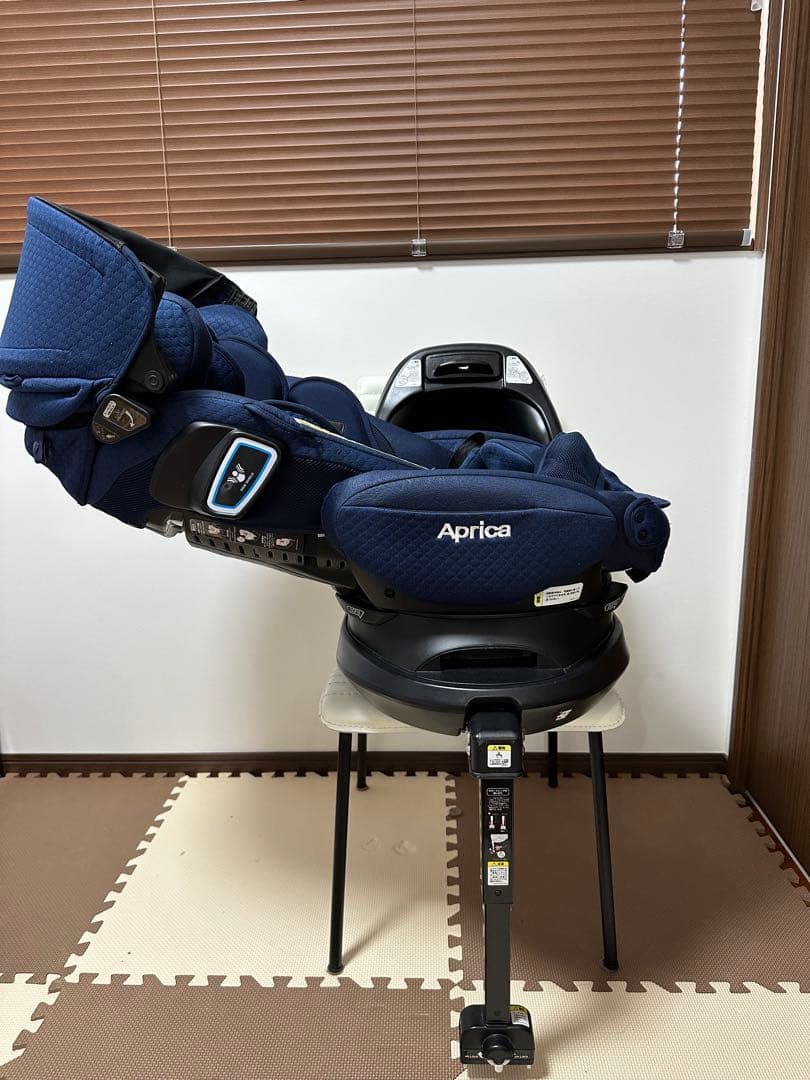 Aprica フラディアグロウプレミアム360°セーフティ ISOFIX