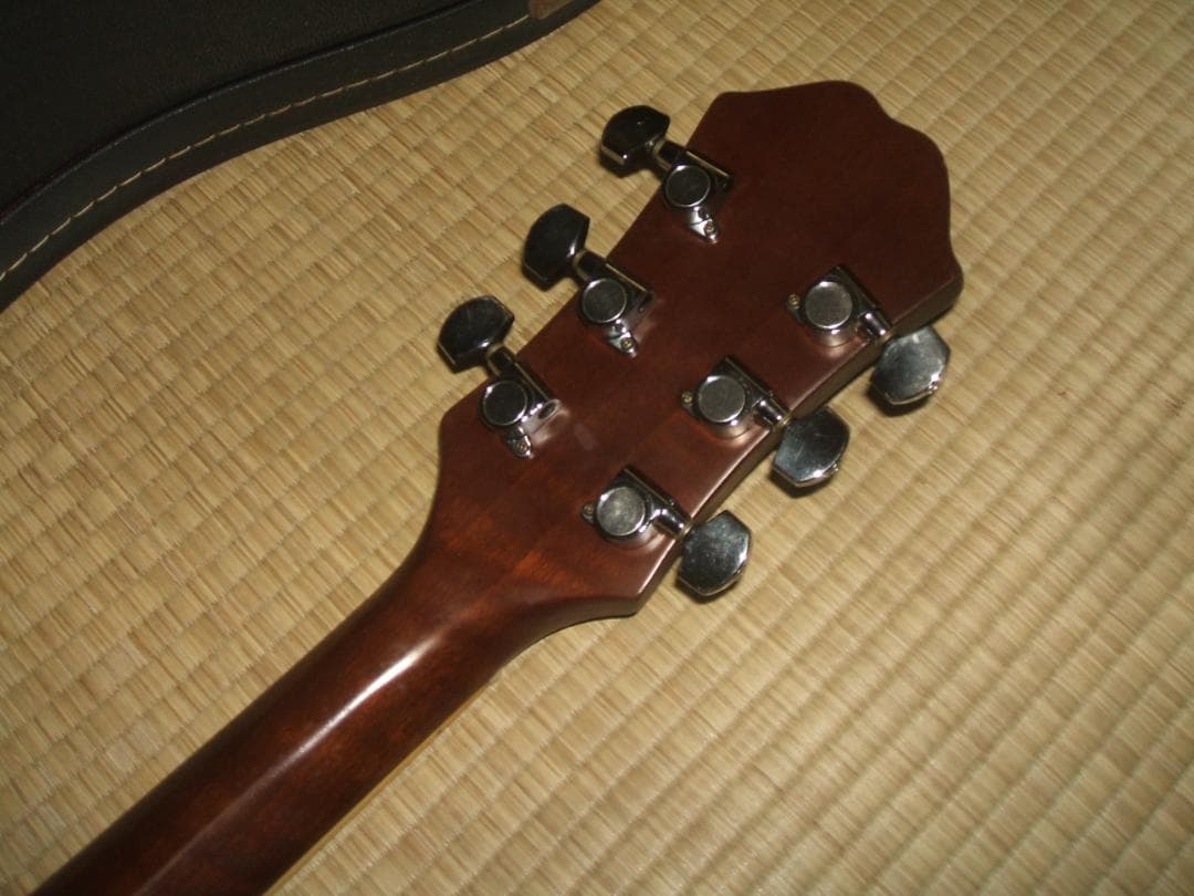 ヤンマ　エピフォン アコースティックギター Epi D16 ハードケース付