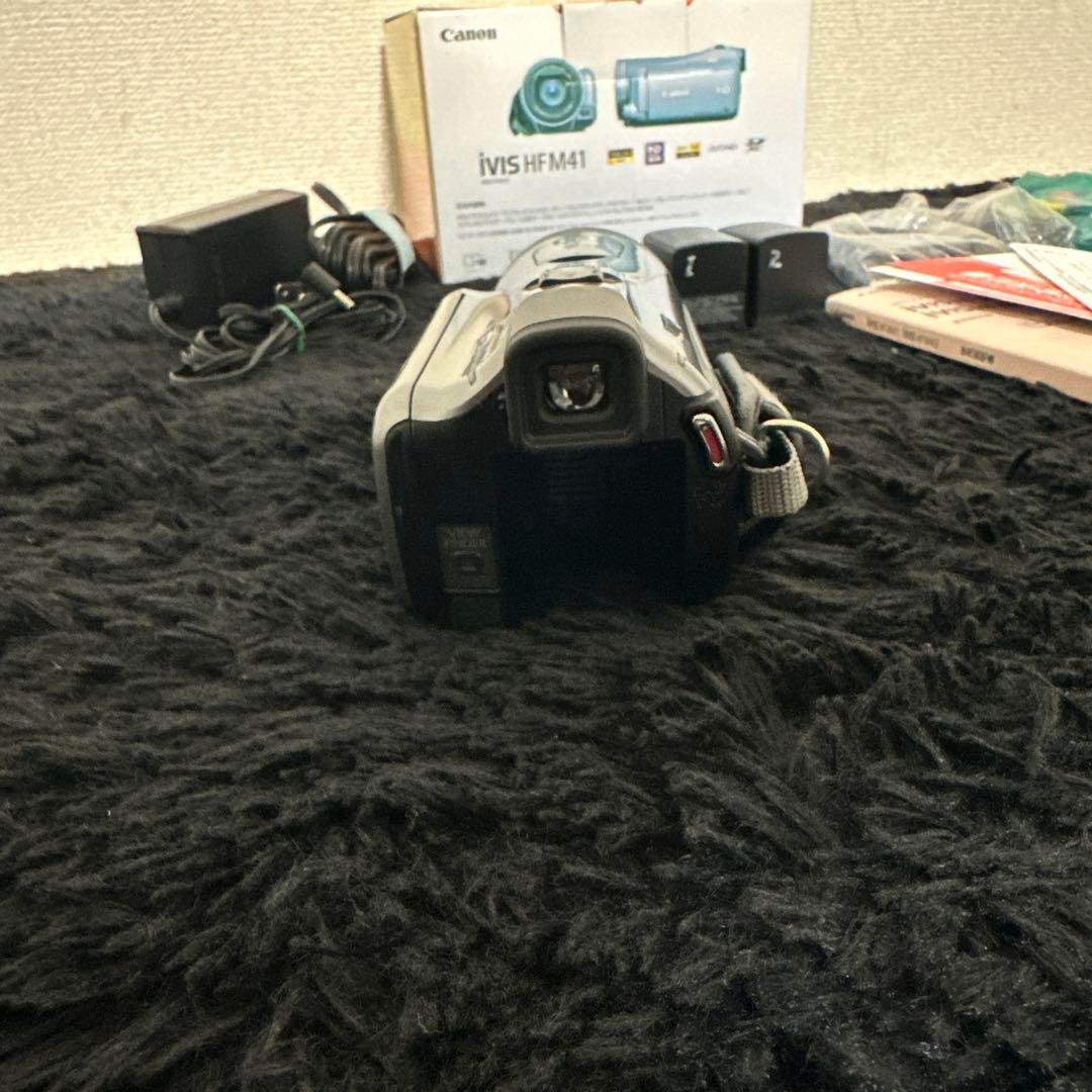 CANON デジタルビデオカメラ IVIS HFM41 箱付き 付属品多数