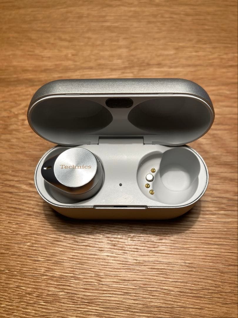 TechnicsワイヤレスイヤホンEAH-AZ80（右側イヤホンなし）