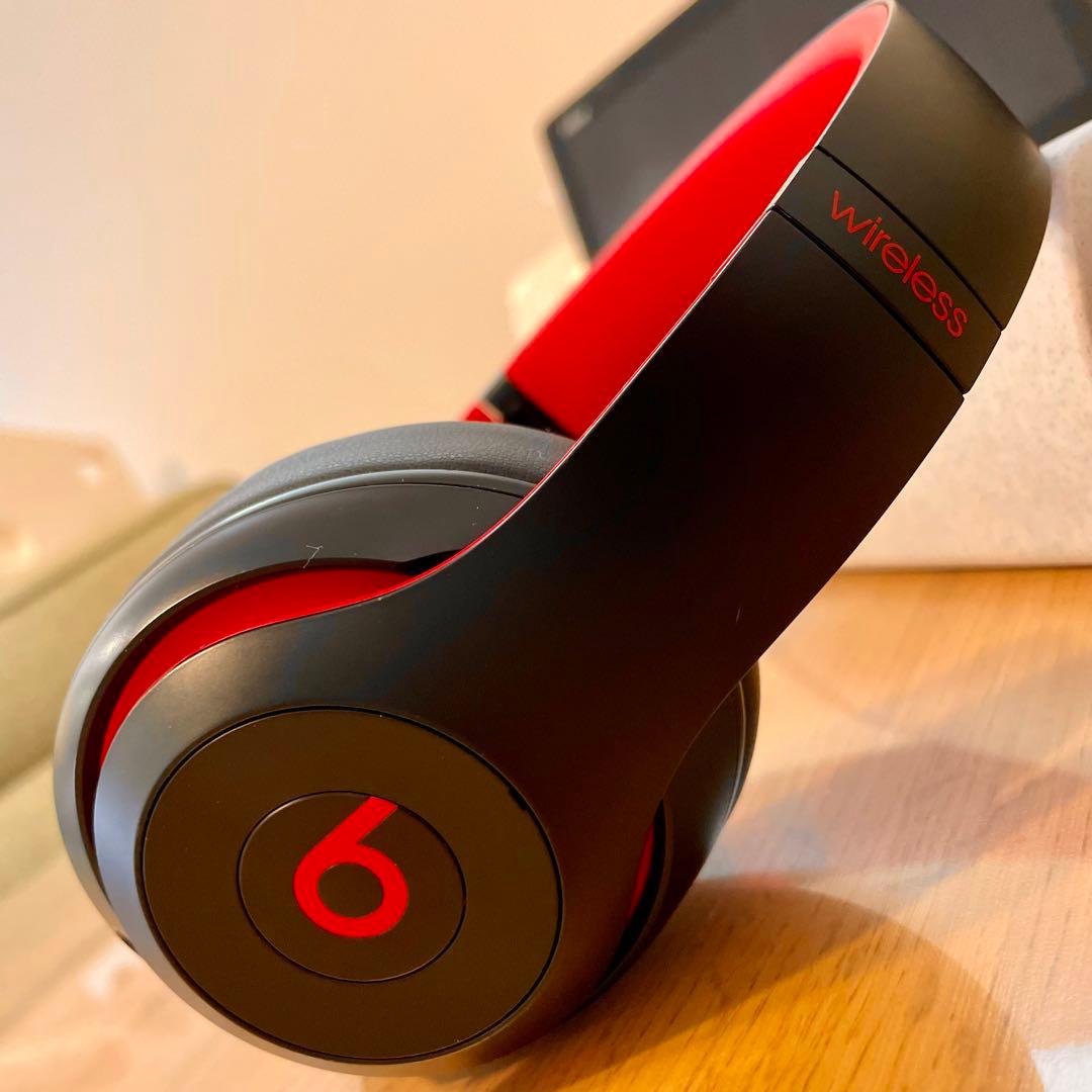 美品！ Beats Studio 3ワイヤレス ヘッドホン ブラックレッド1