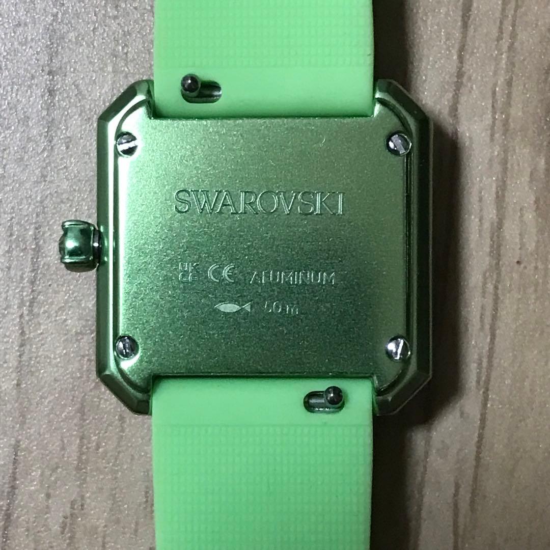 SWAROVSKI シリコンウォッチ 腕時計