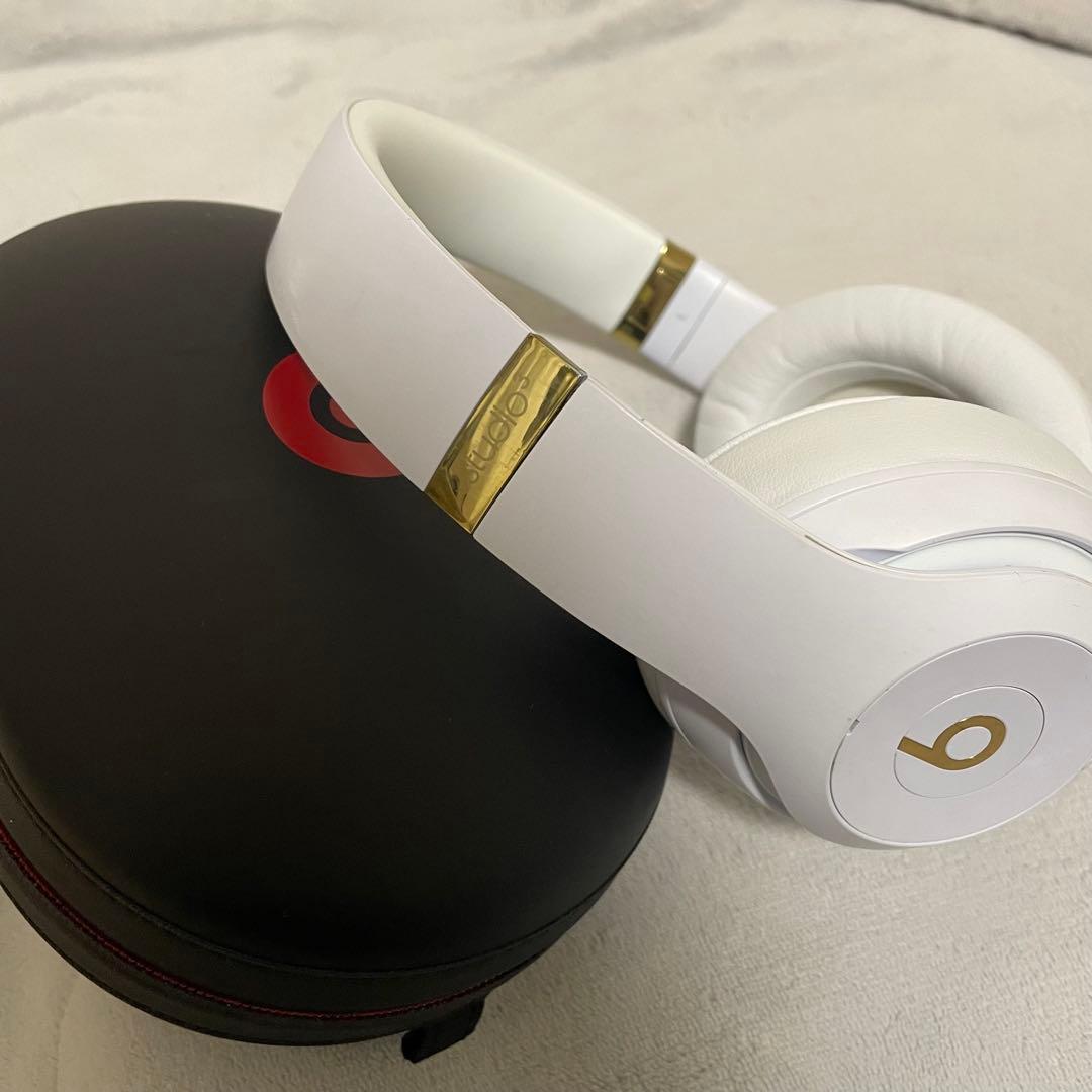 Beats Studio3 ワイヤレスヘッドホン ホワイト