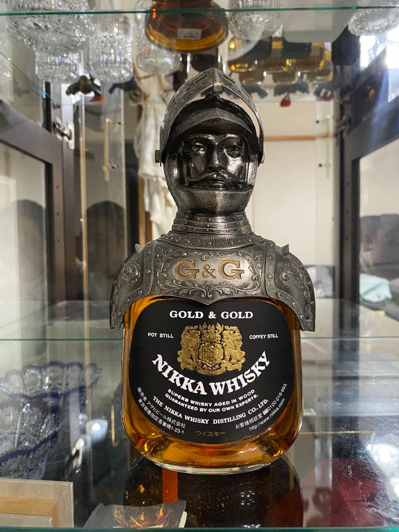 ニッカウヰスキー GOLD & GOLD 騎士ボトル 750ml.