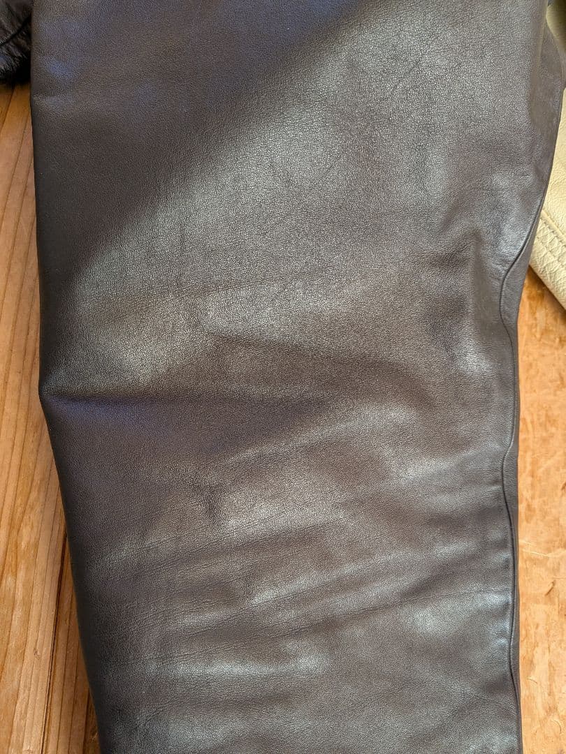 タケ​名作 07AW Supreme オールレザー スタジャン XL