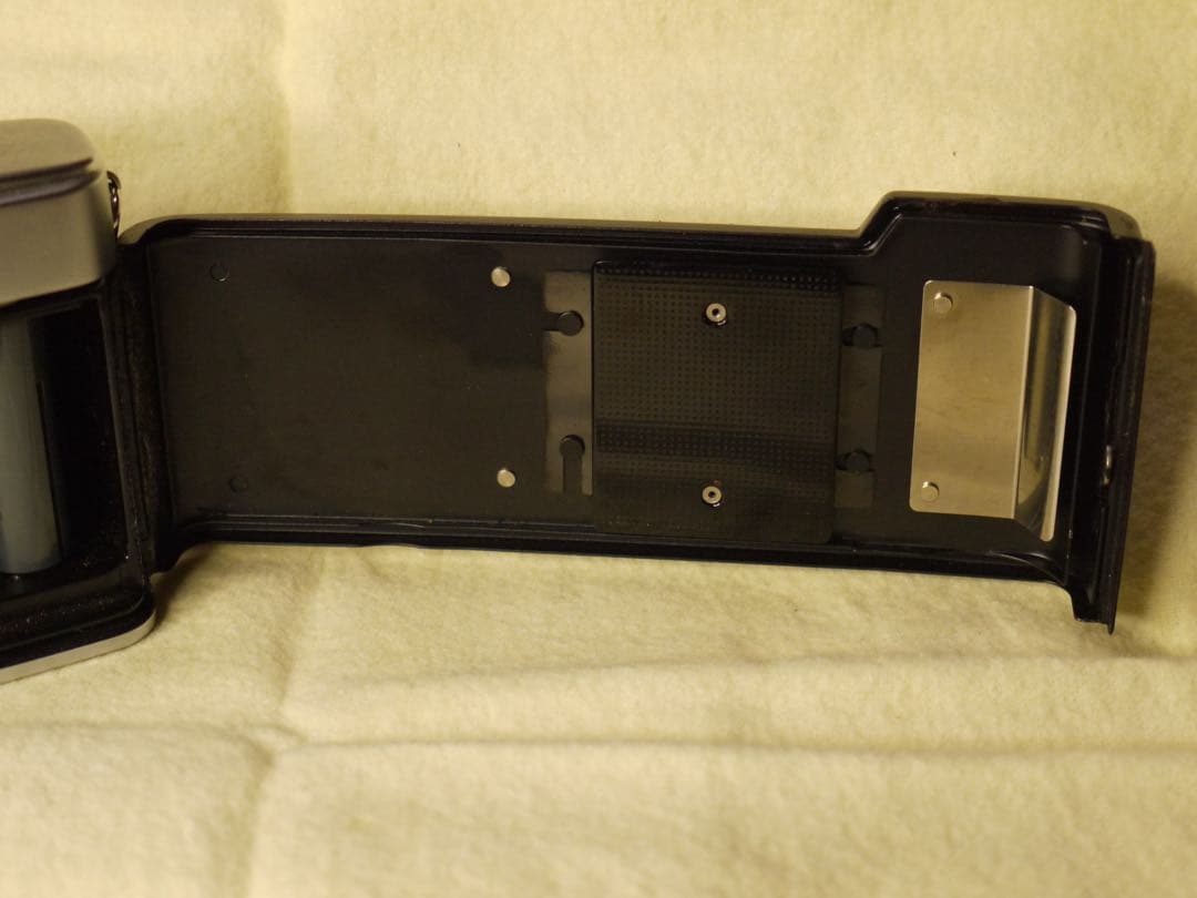 OLYMPUS PEN F 整備済み、完動美品　ボディのみ　NO.108542