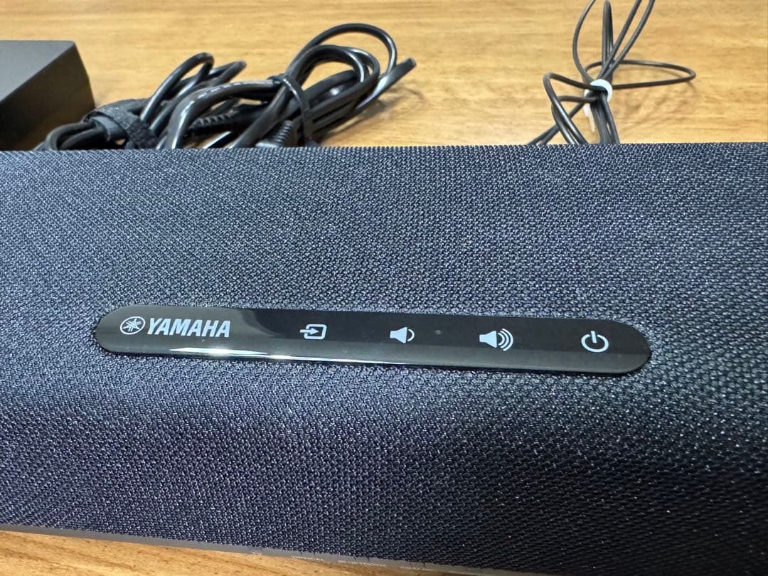 2023年製　ヤマハ(YAMAHA) コンパクトサウンドバー SR-C20A