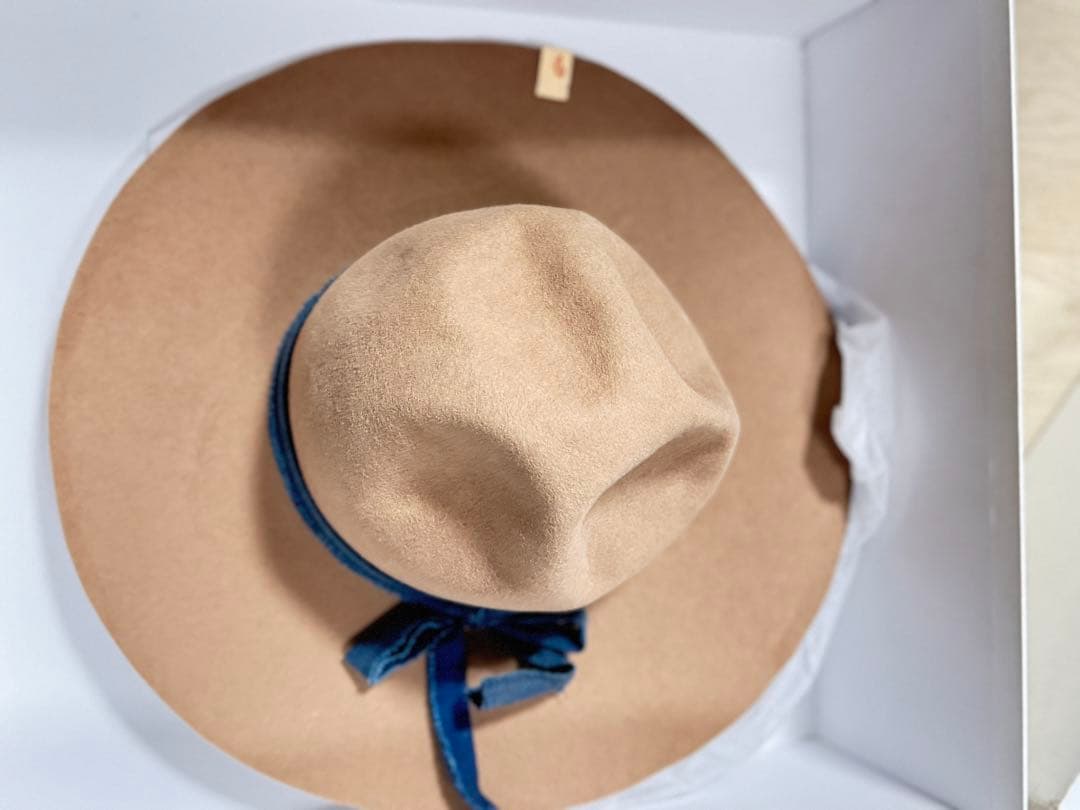 CISVIM ベージュ フェルトハット ブルーリボン