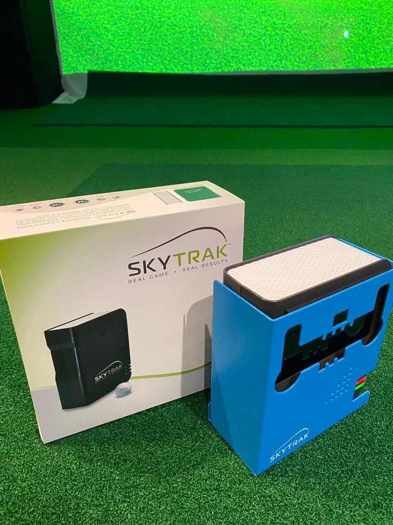 SKYTRAK ゴルフシミュレーター 青色 箱付き