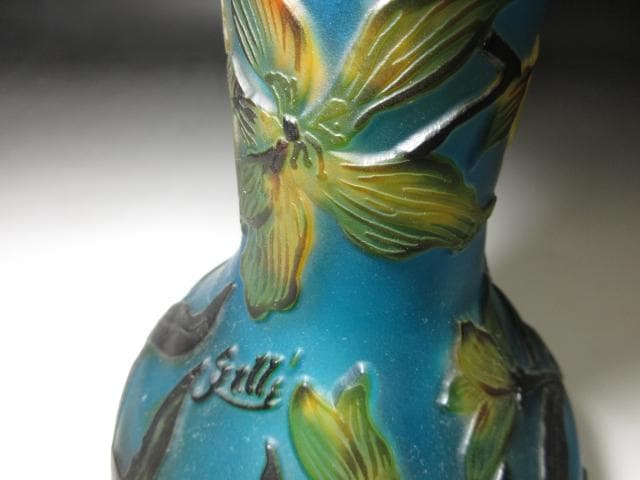 欧州 EmileGalle エミール・ガレ ガラス花瓶／クレマチス図／木箱入り