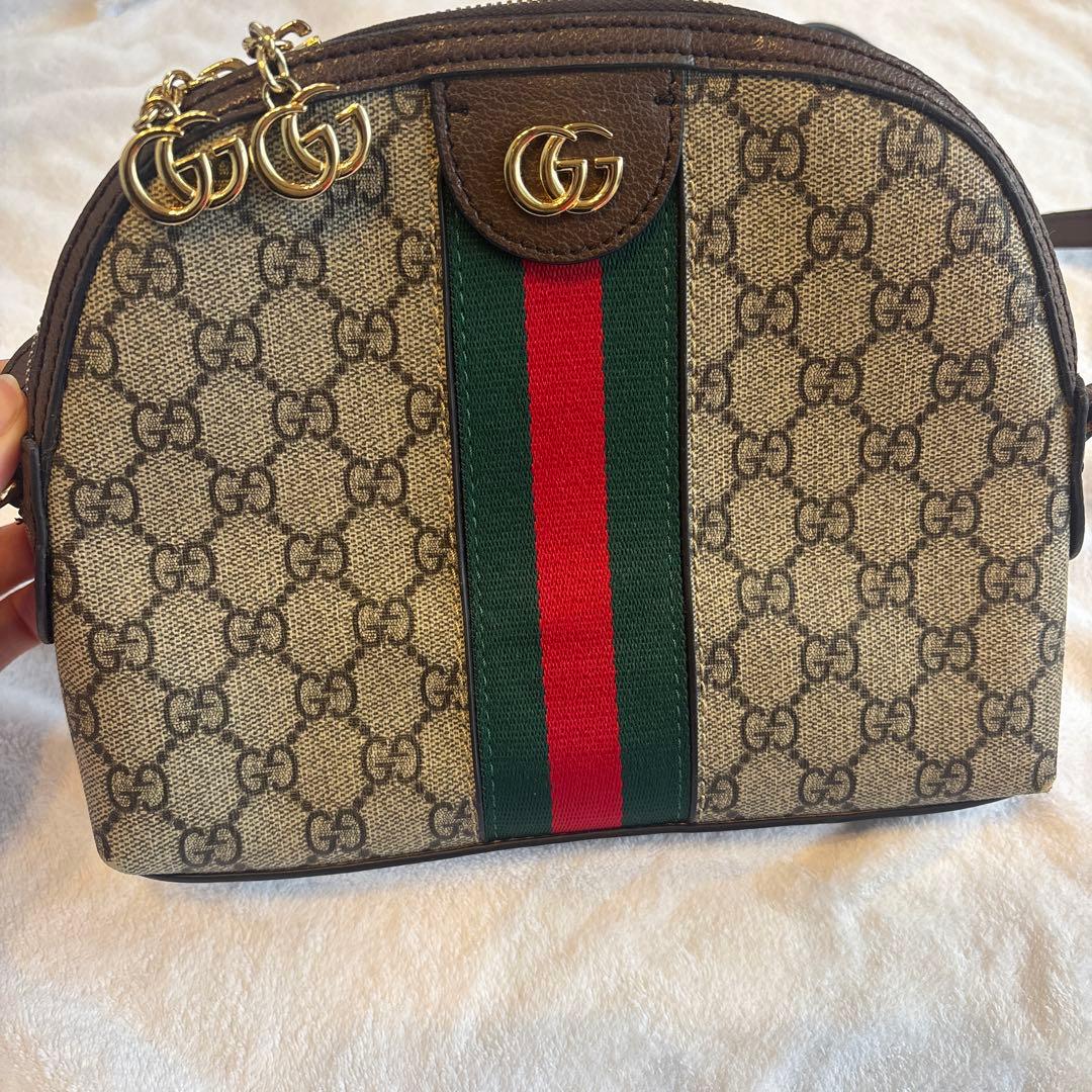 Gucci GGモノグラム ショルダーバッグ