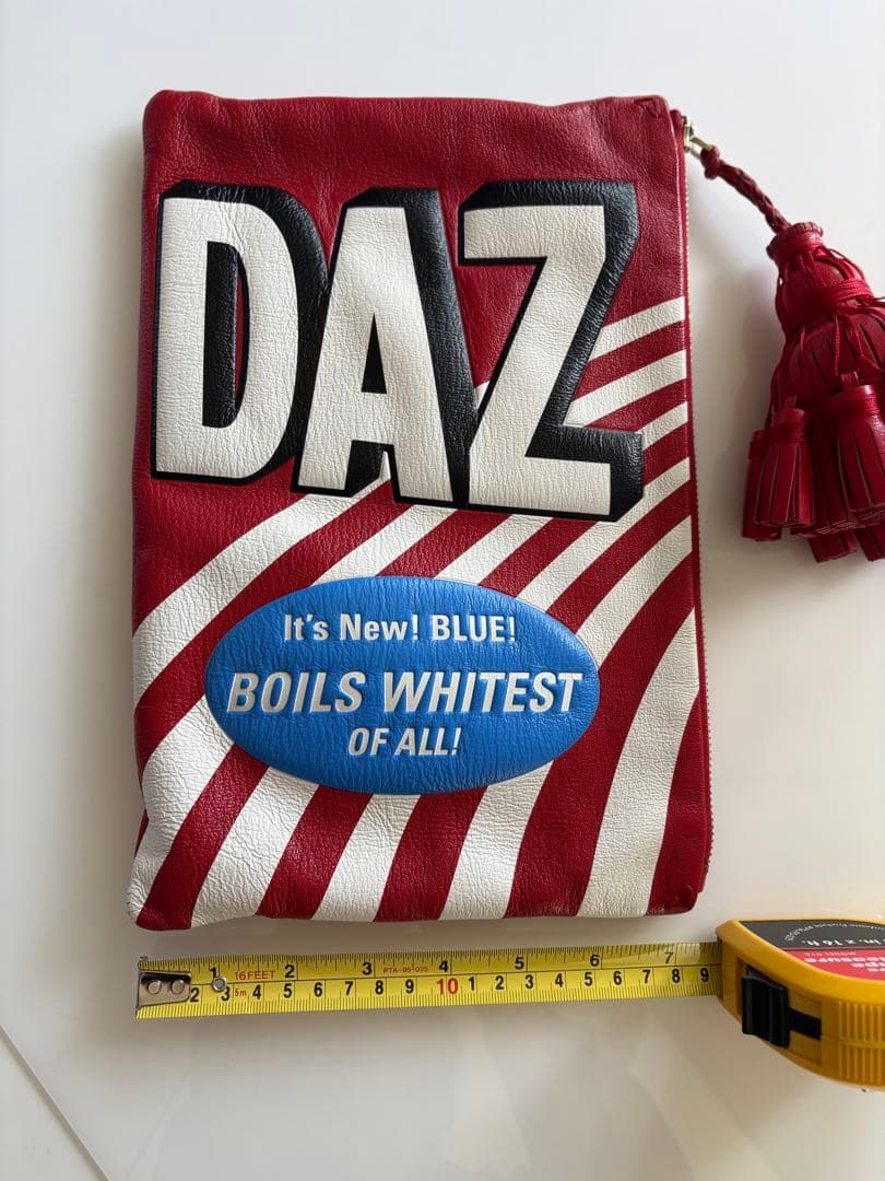 GERGIANA CLUTCH DAZ レッド タッセル付き